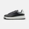 Emporio Armani ICON - Sneaker Low - Black/silver